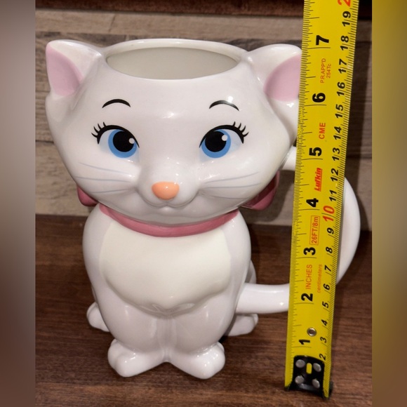 Super Cute Disney Aristocats Marie Full Body Ceramic 3D Sculpted Mug - NEW - Picture 14 of 17